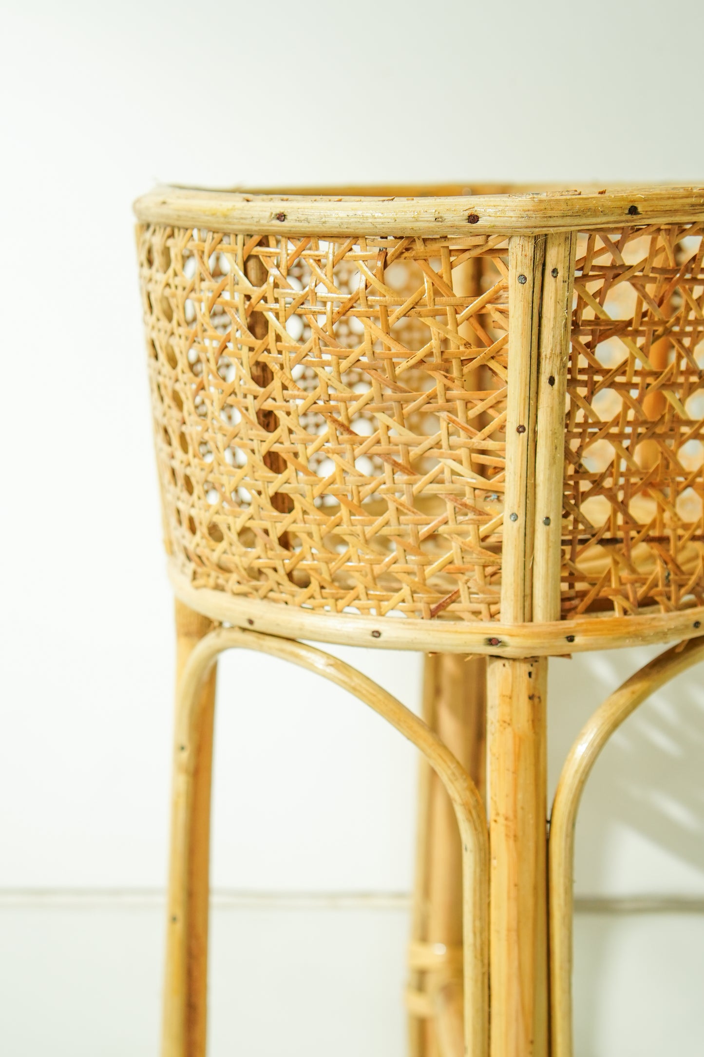 Jaal Planter Stand